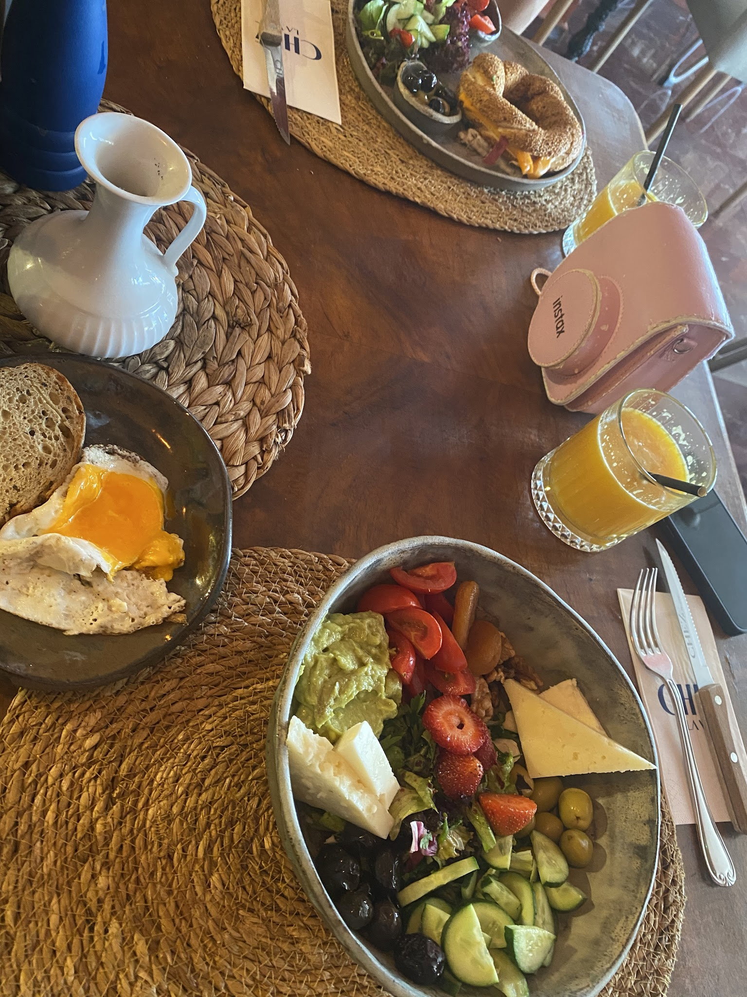 Chez La Vie Coffee & Eatery