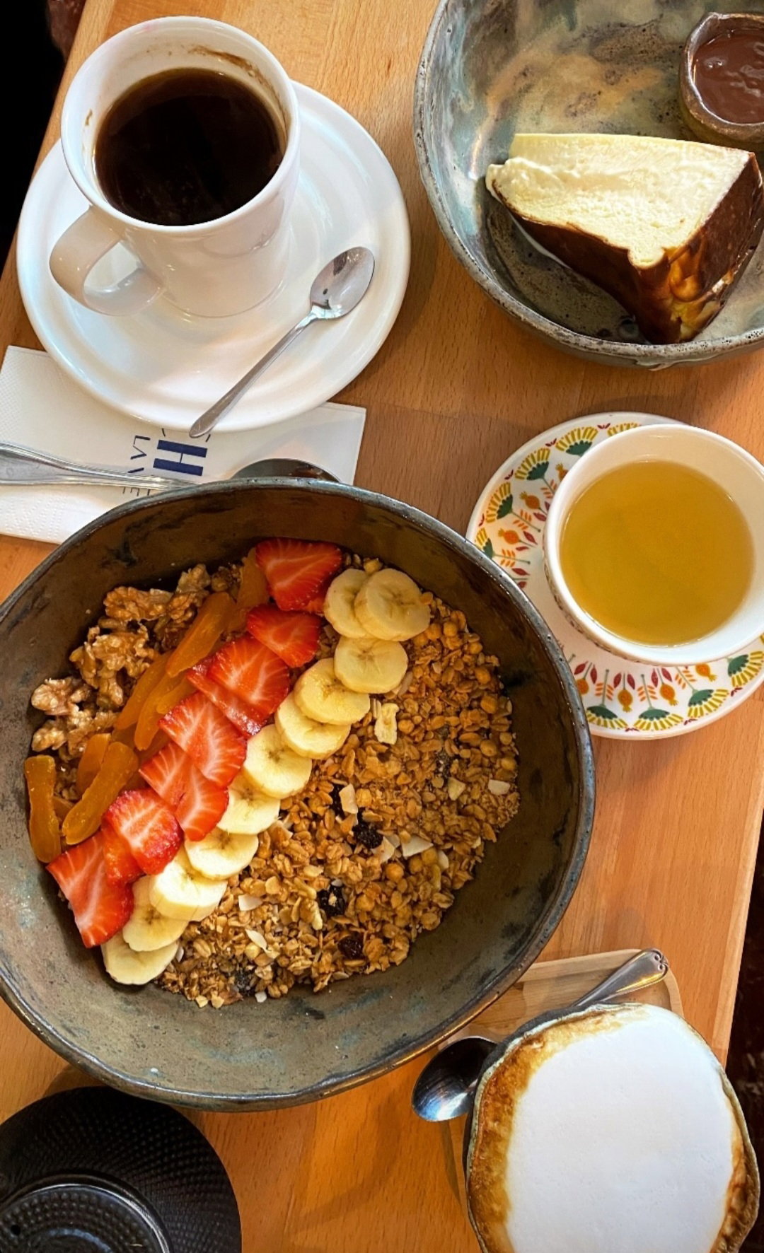 Chez La Vie Coffee & Eatery