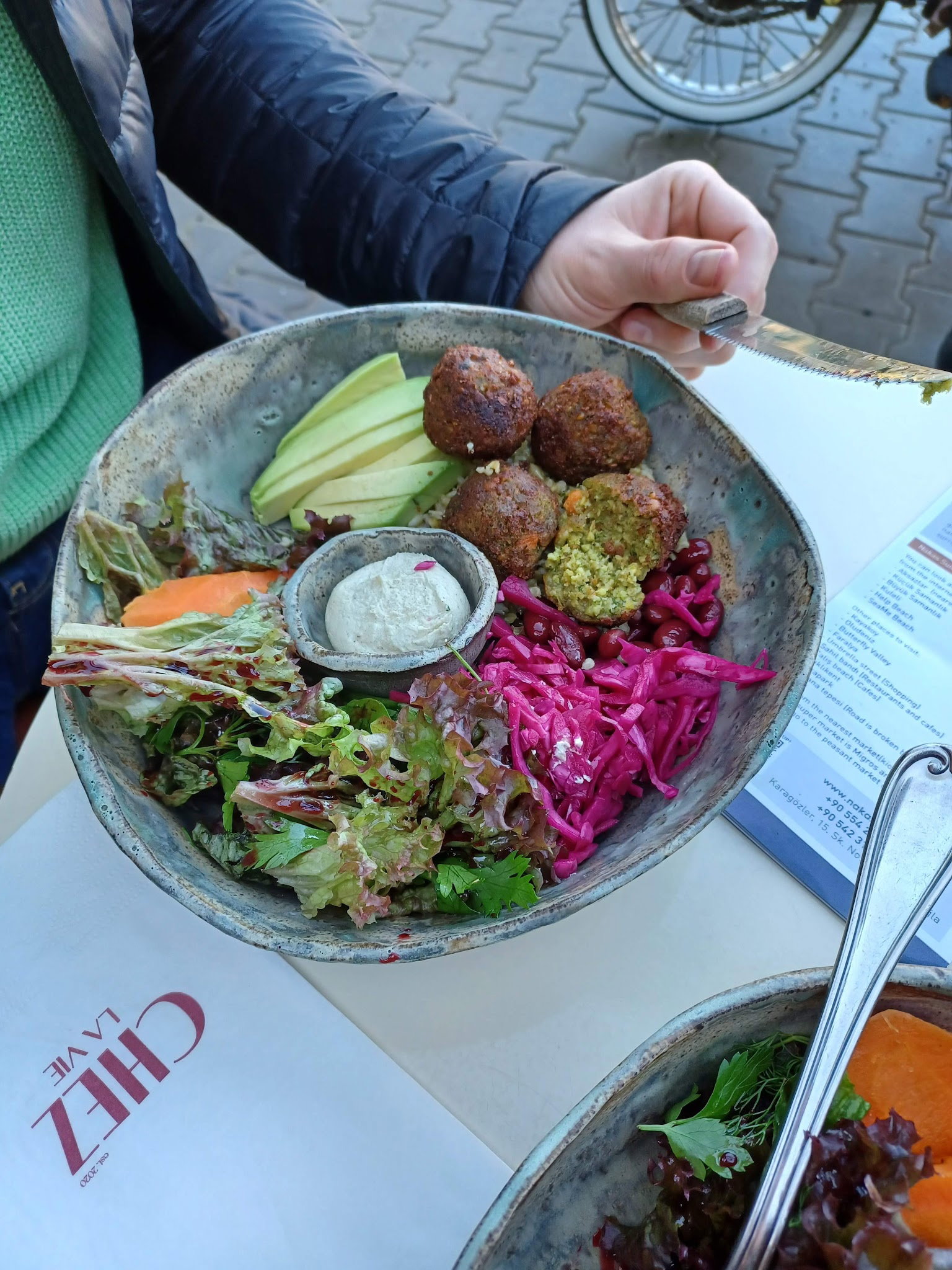 Chez La Vie Coffee & Eatery