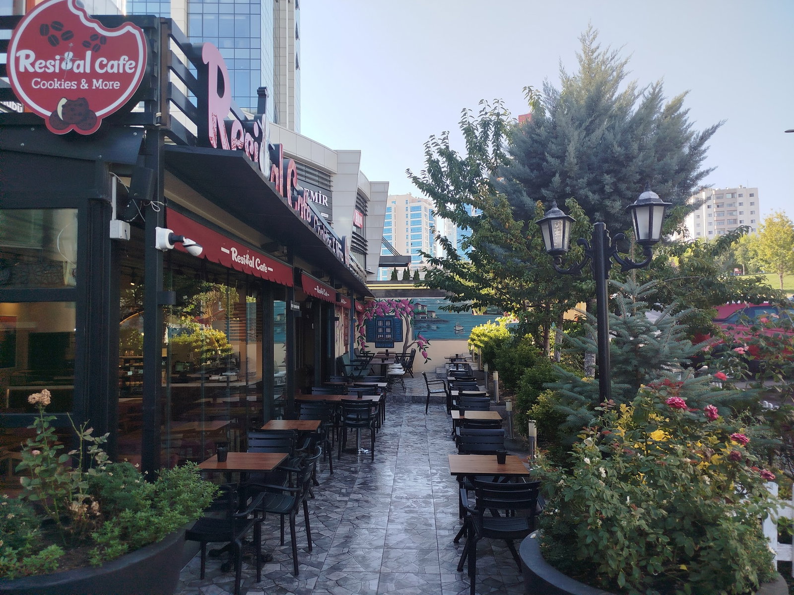 Resital Cafe Cookies&More