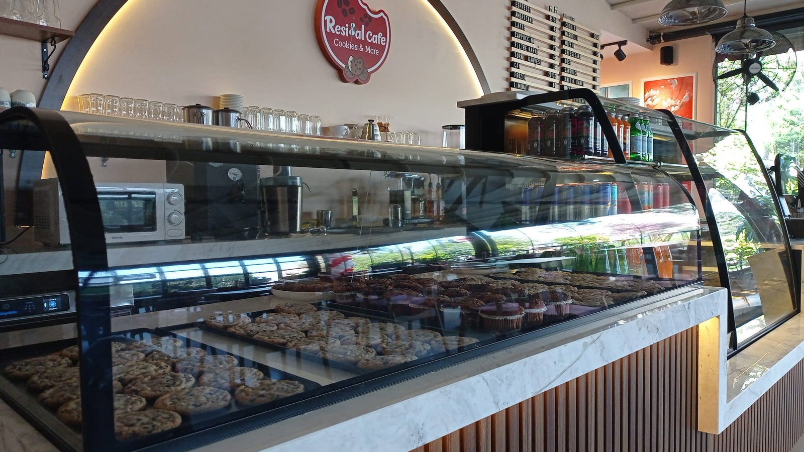 Resital Cafe Cookies&More