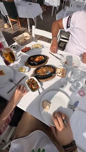 Poyraz Sahil Balık Restaurant