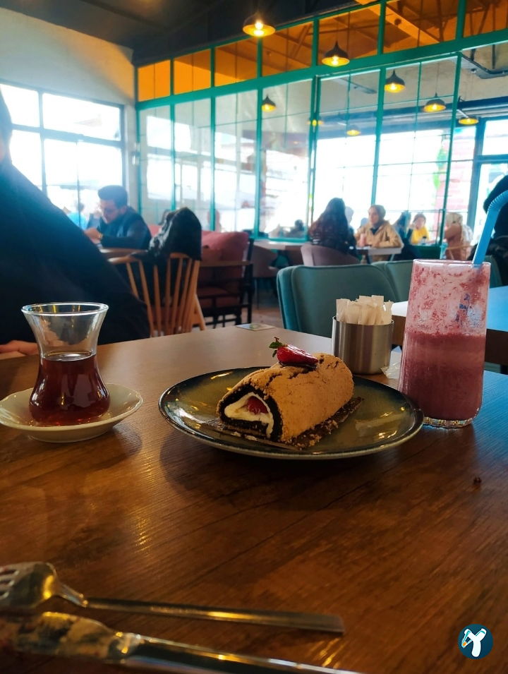 Rumi Cafe