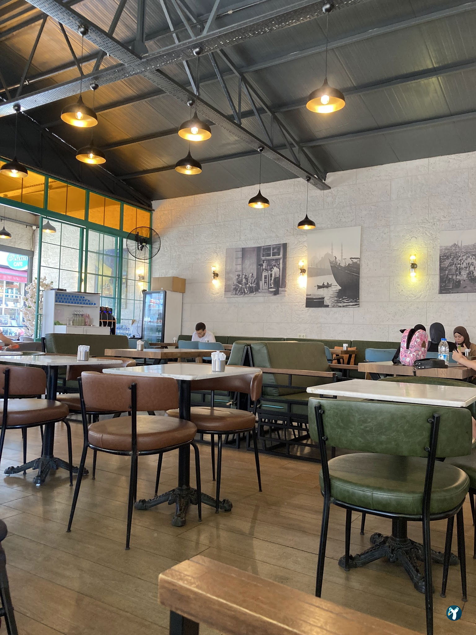 Rumi Cafe
