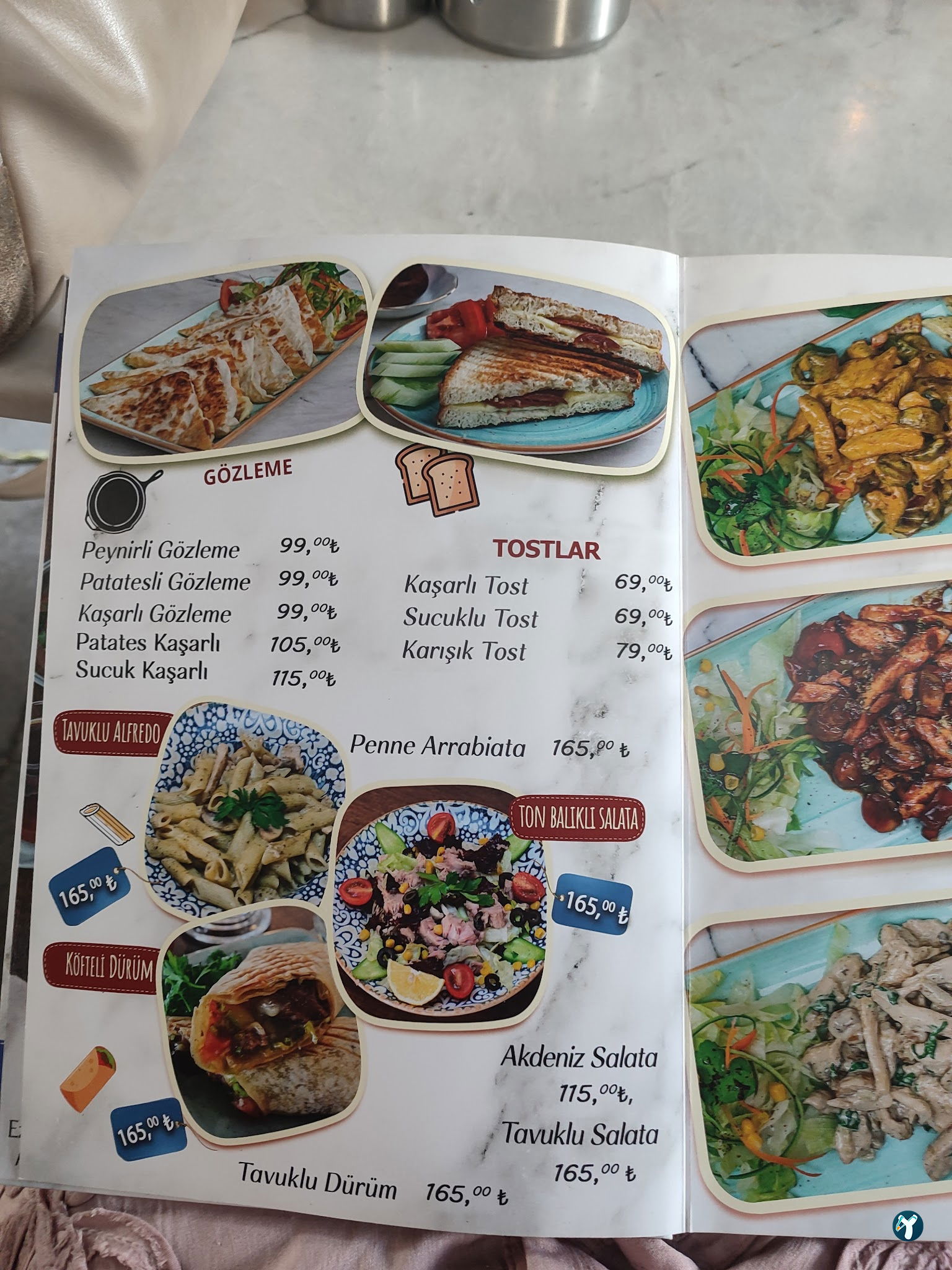 Rumi Cafe
