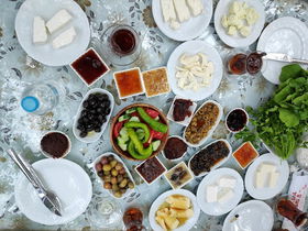 Meşhur Sosyete Kokoreçcisi