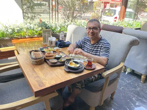 Bahrein Cafe & Bistro resimleri