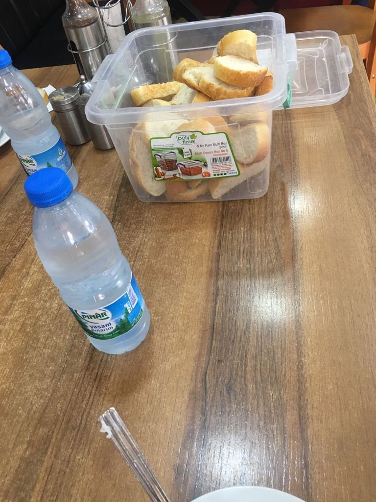 Uludağ Çorba Ve Sulu Yemek Salonu(Salim Çimen)