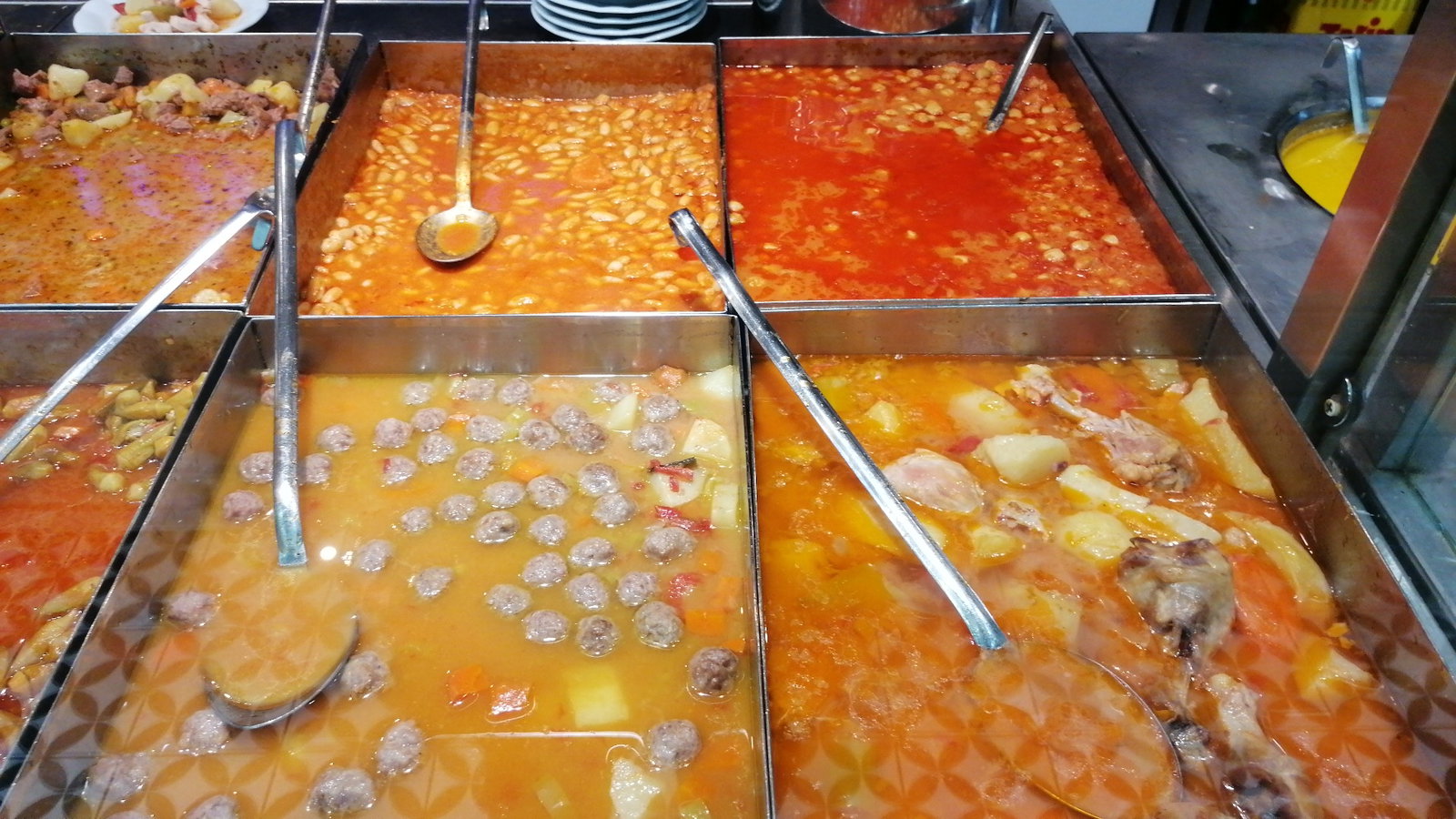 Uludağ Çorba Ve Sulu Yemek Salonu(Salim Çimen)