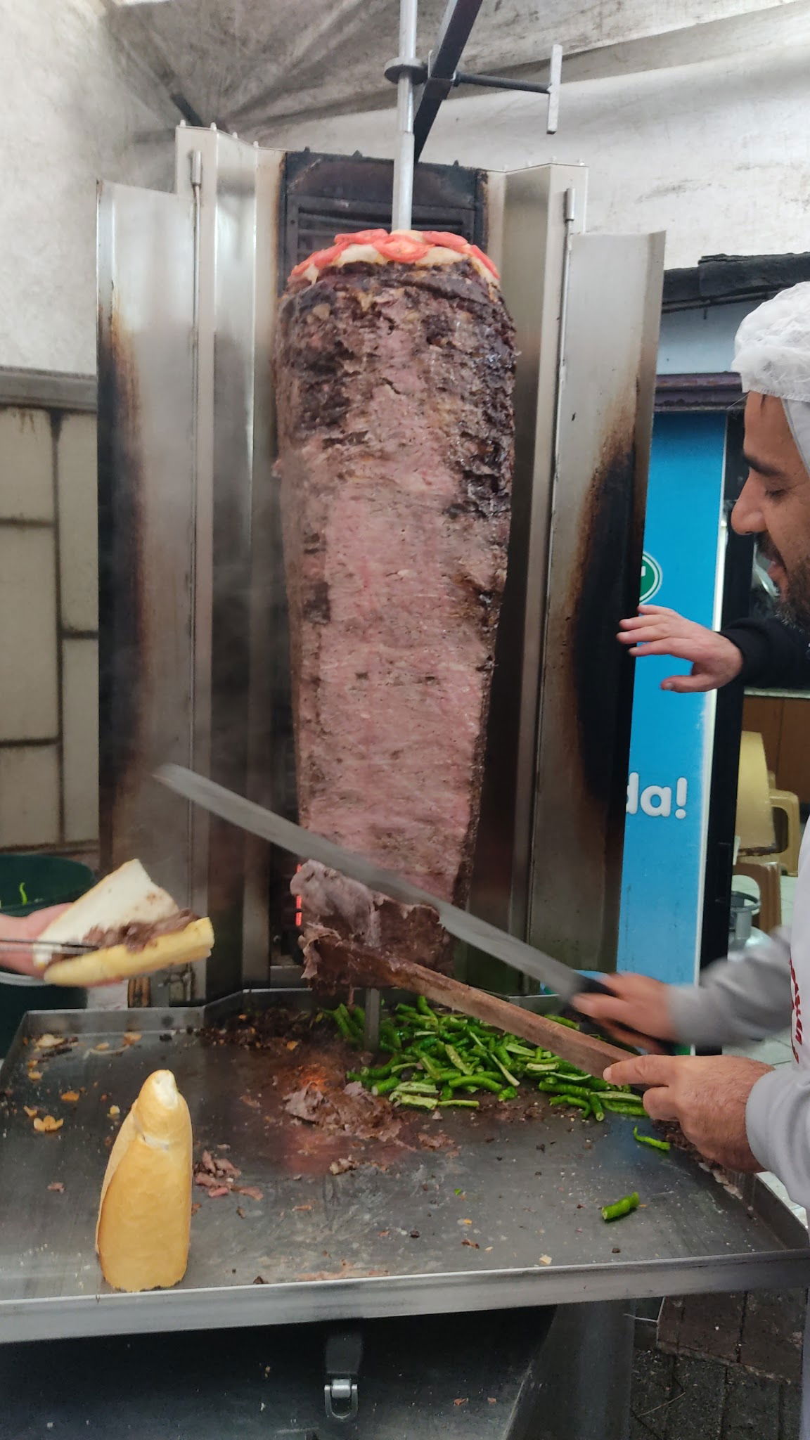Yıldız Kardeşler Döner Semt Pazarı