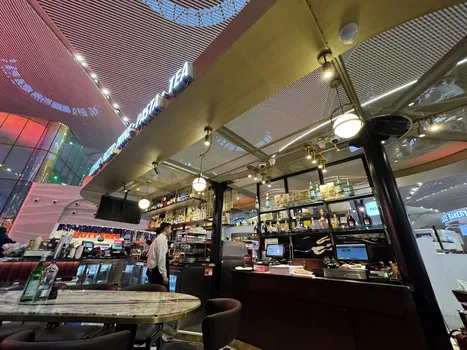 Avenue Cafe & Bistro resimleri