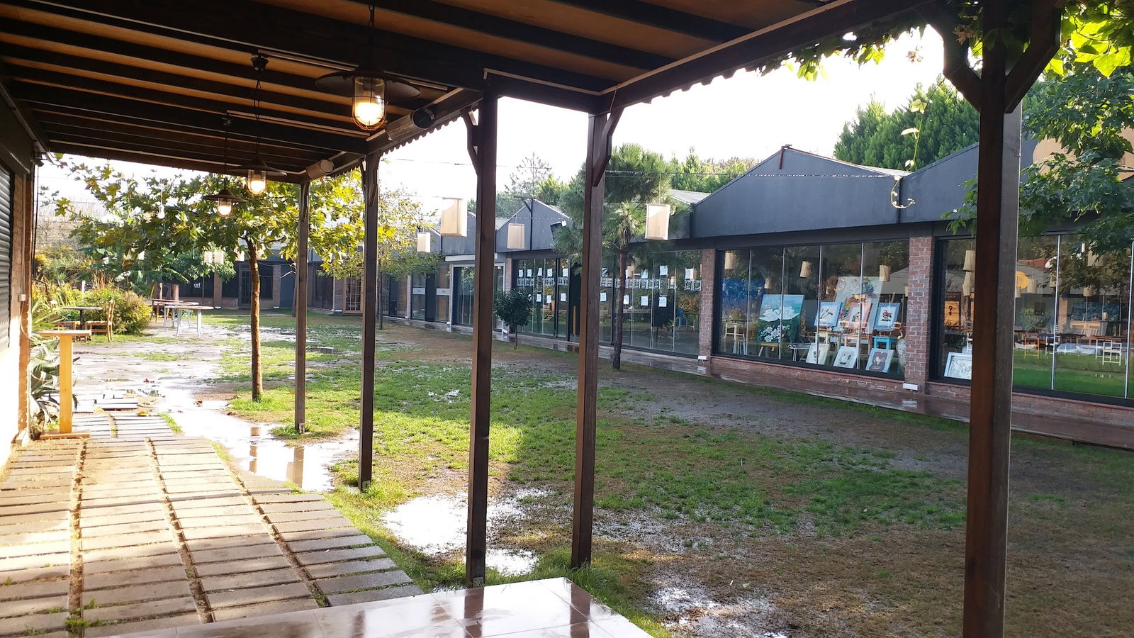 Mahalle Güzelbahçe