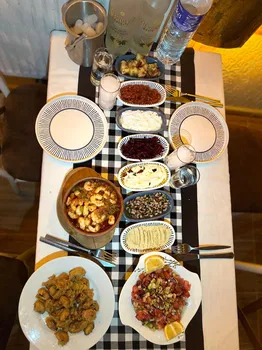 Pera’M Beşiktaş resimleri