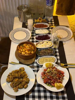 Pera’M Beşiktaş resimleri