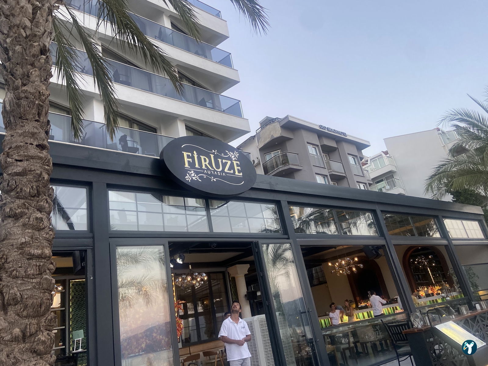 Firuze Aurasia
