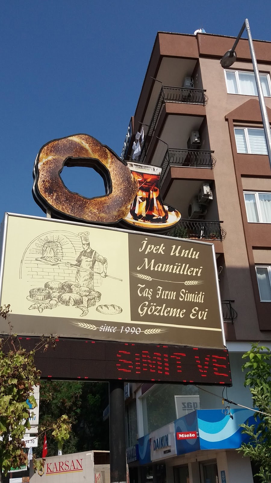 İpek Unlu Mamülleri Taşfırın Simiti Gözleme Evi