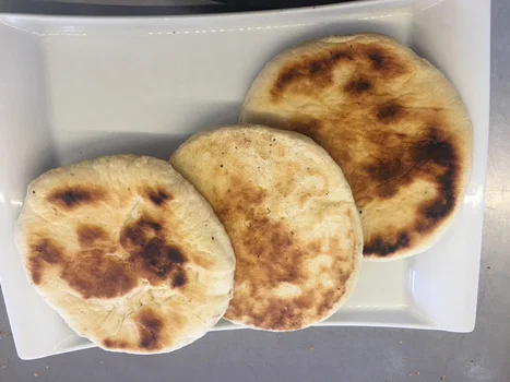 İpek Unlu Mamülleri Taşfırın Simiti Gözleme Evi resimleri