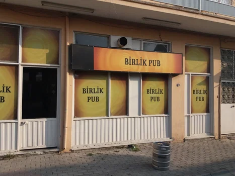 Birlik Pub resimleri