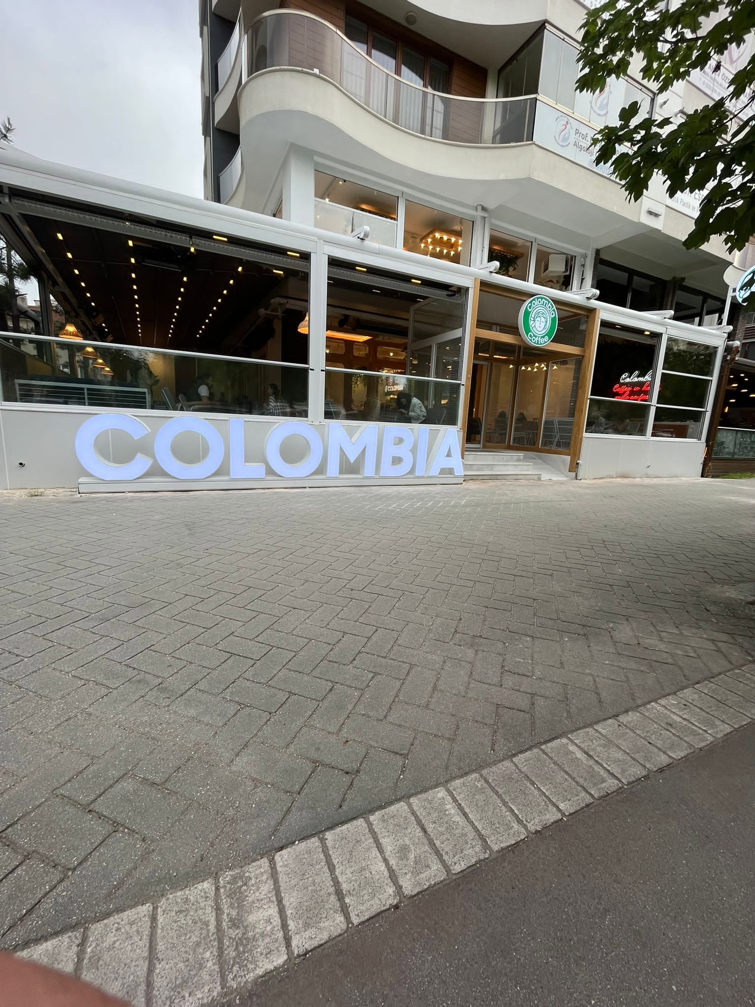 Colombia Coffee Vişnelik