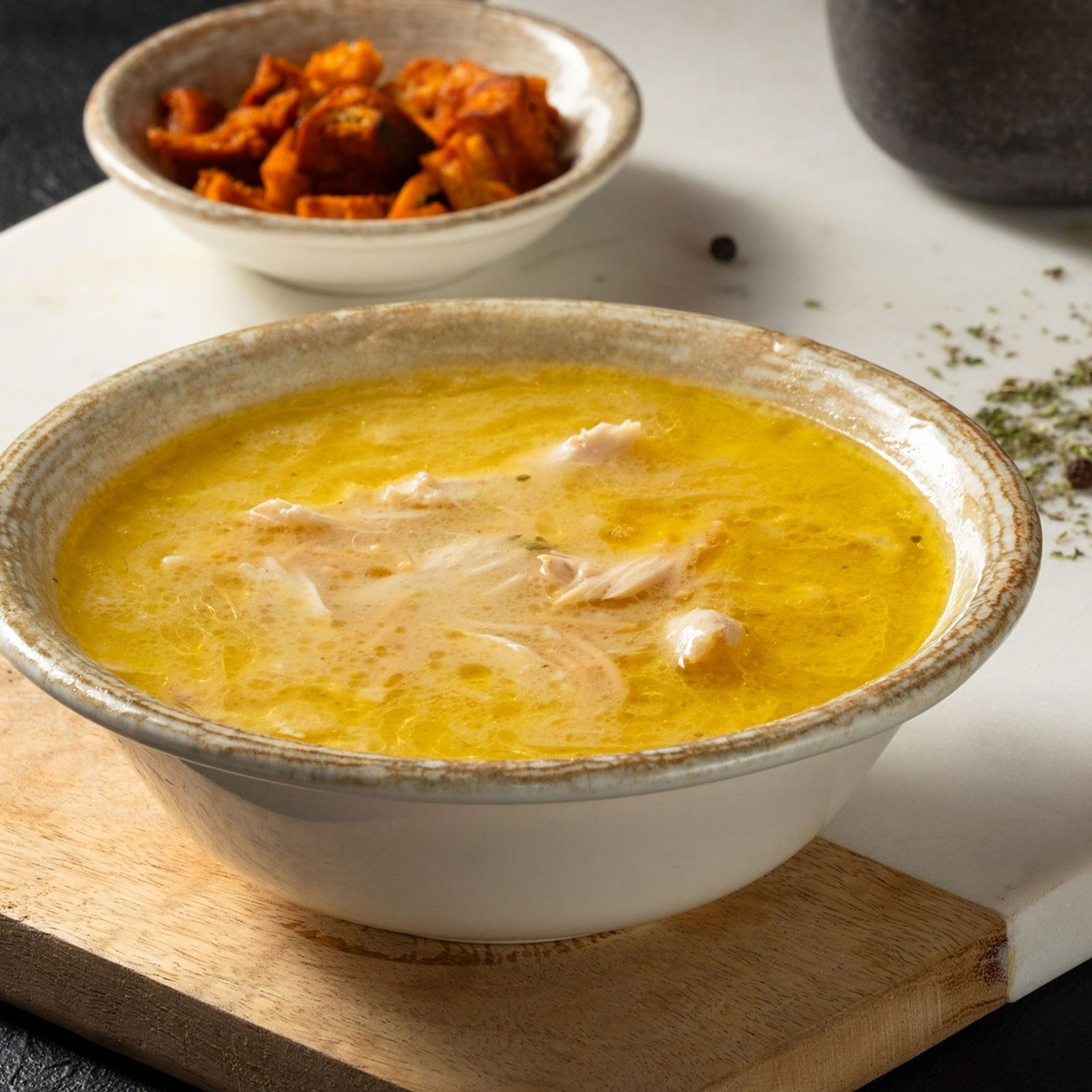 Tavuk Suyu Çorbası