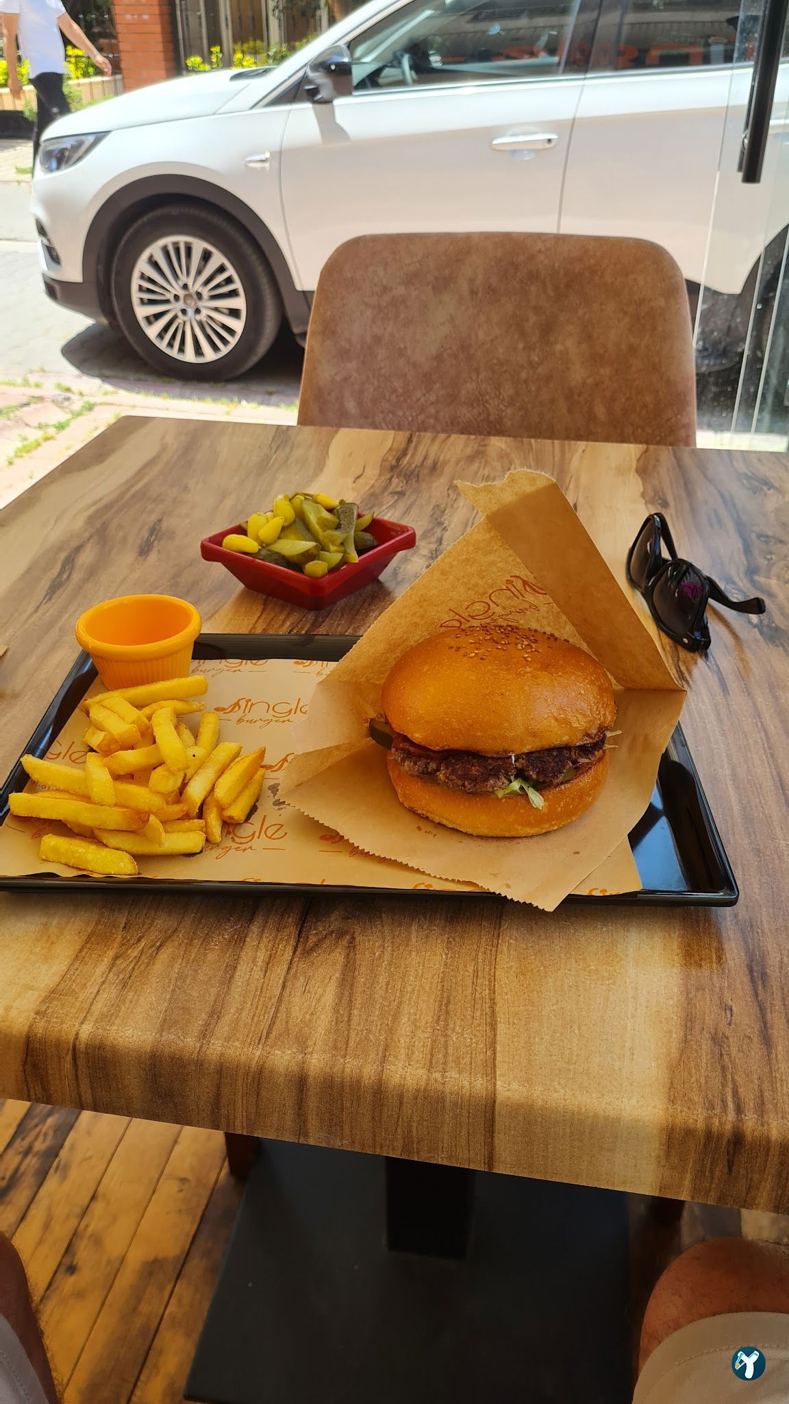 Single Burger