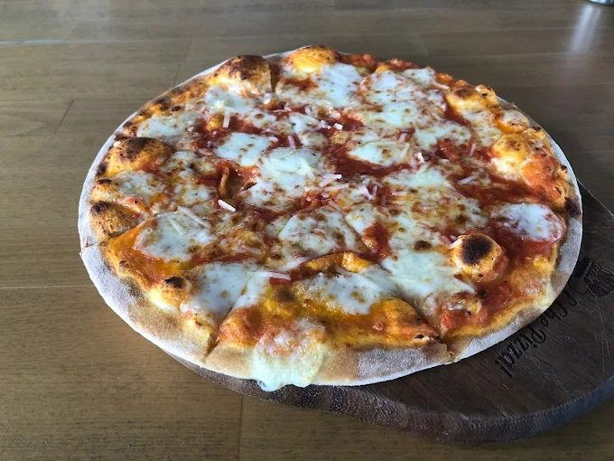 E Che Pizza - Pizzeria Italiana