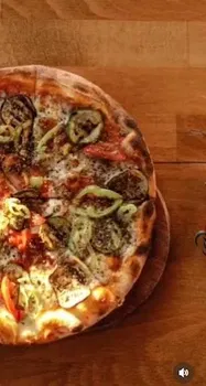 E Che Pizza - Pizzeria Italiana resimleri