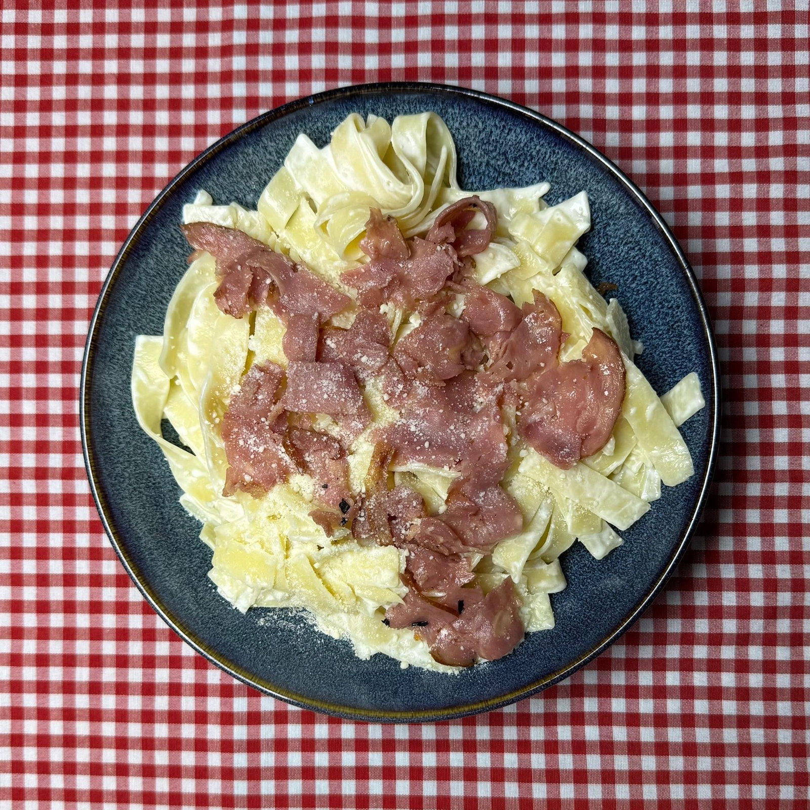 Füme Etli Fettuccine