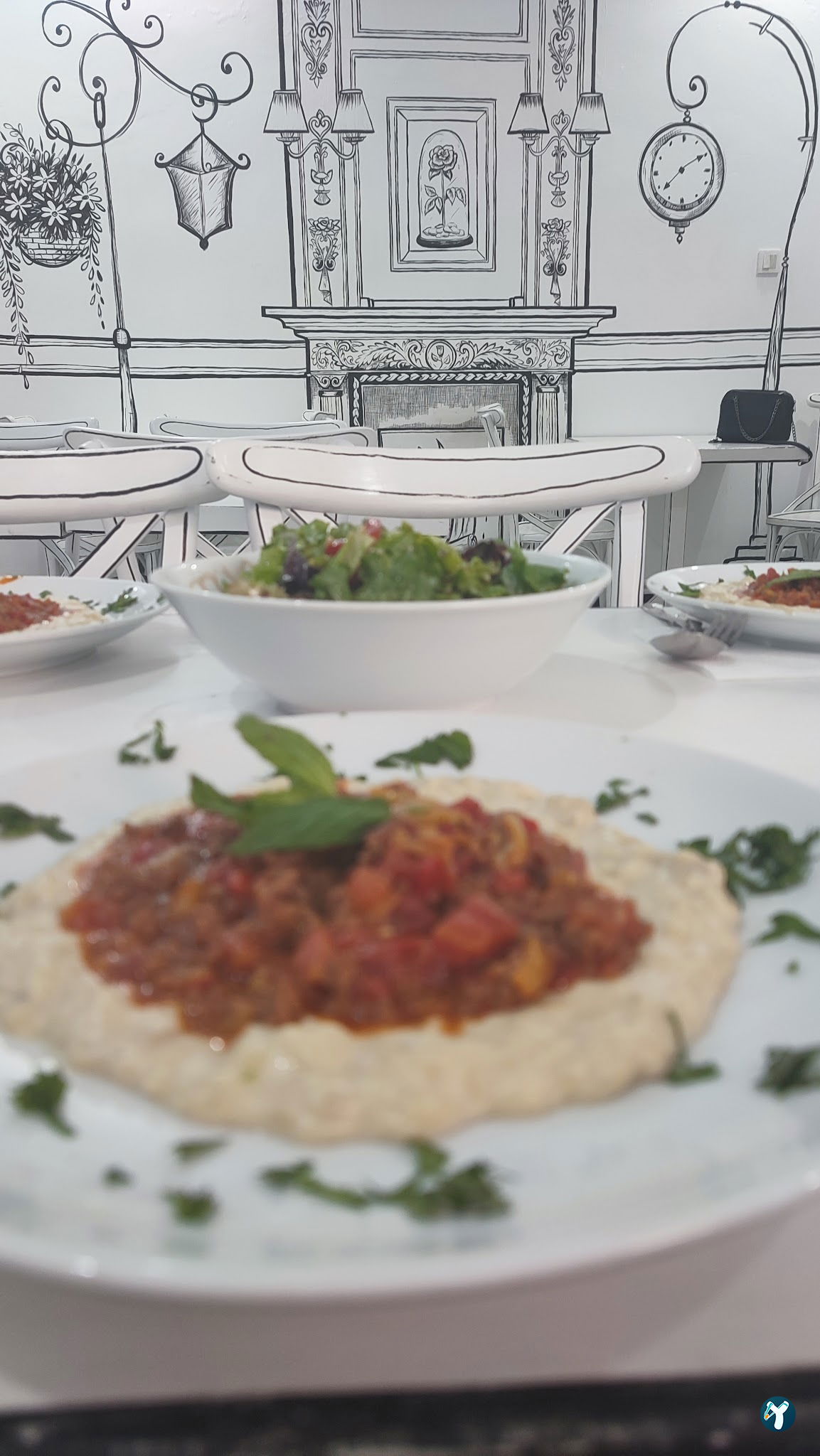 Redibu Cafe & Restaurant