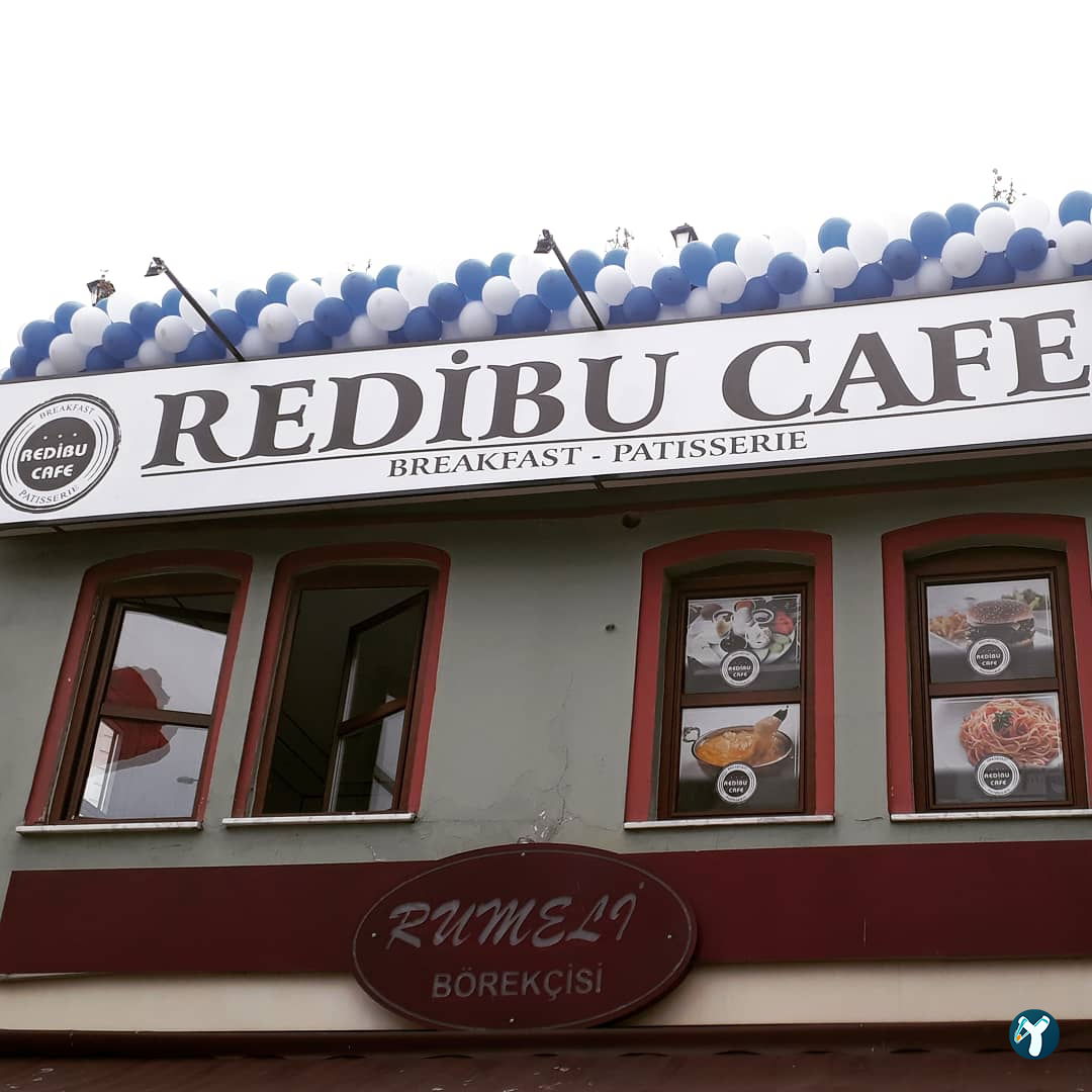 Redibu Cafe & Restaurant