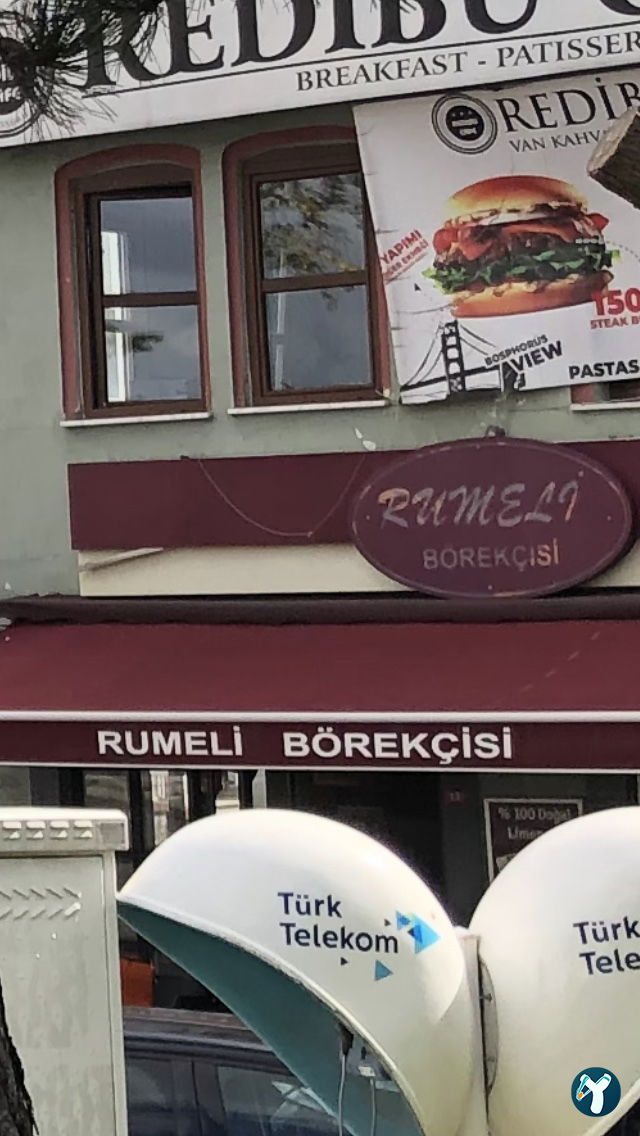 Redibu Cafe & Restaurant