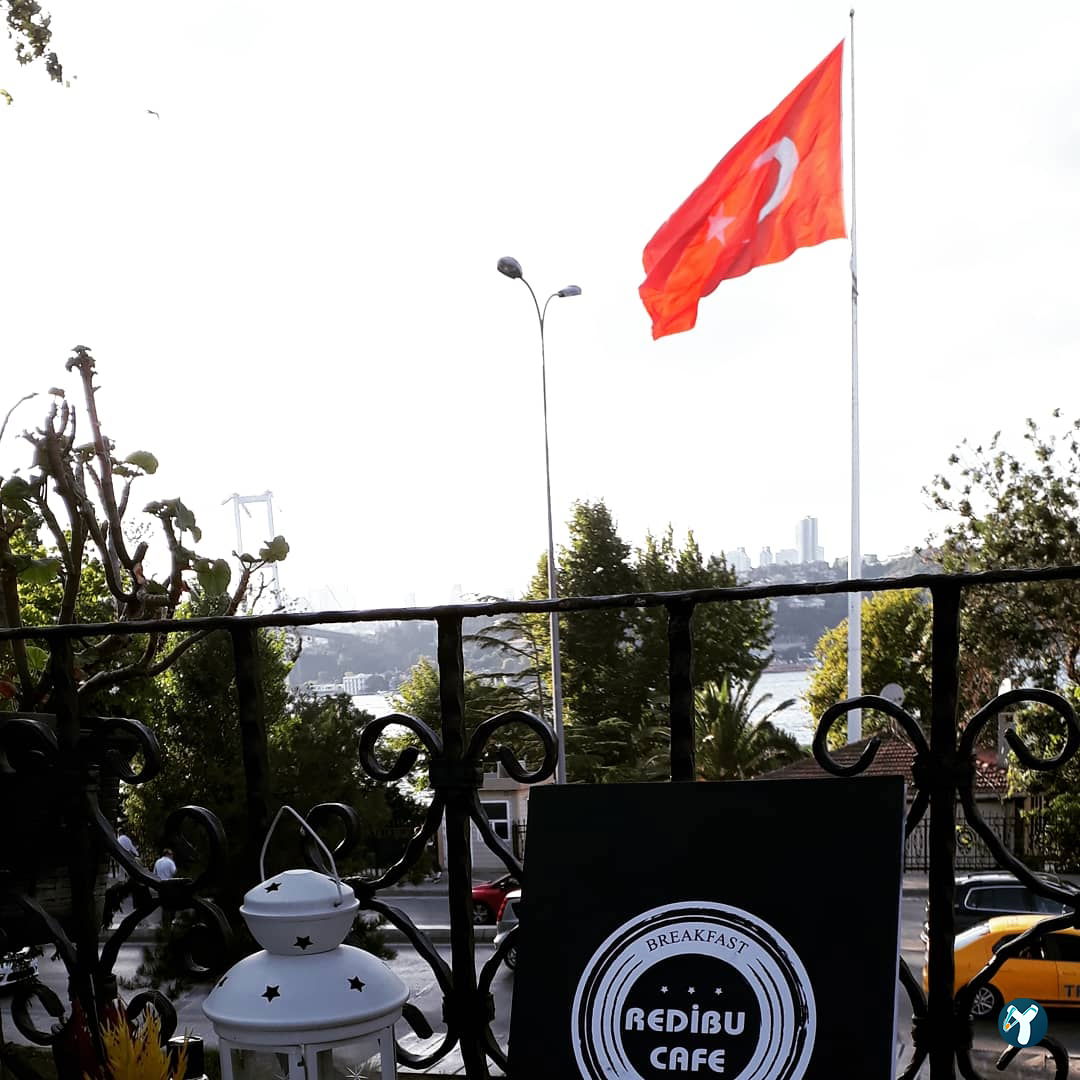 Redibu Cafe & Restaurant