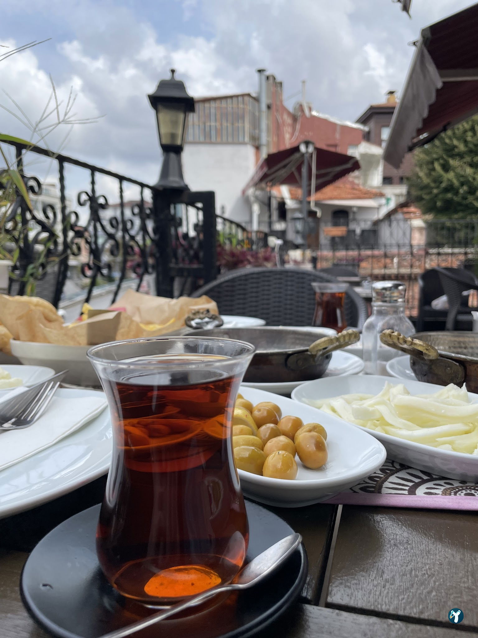 Redibu Cafe & Restaurant