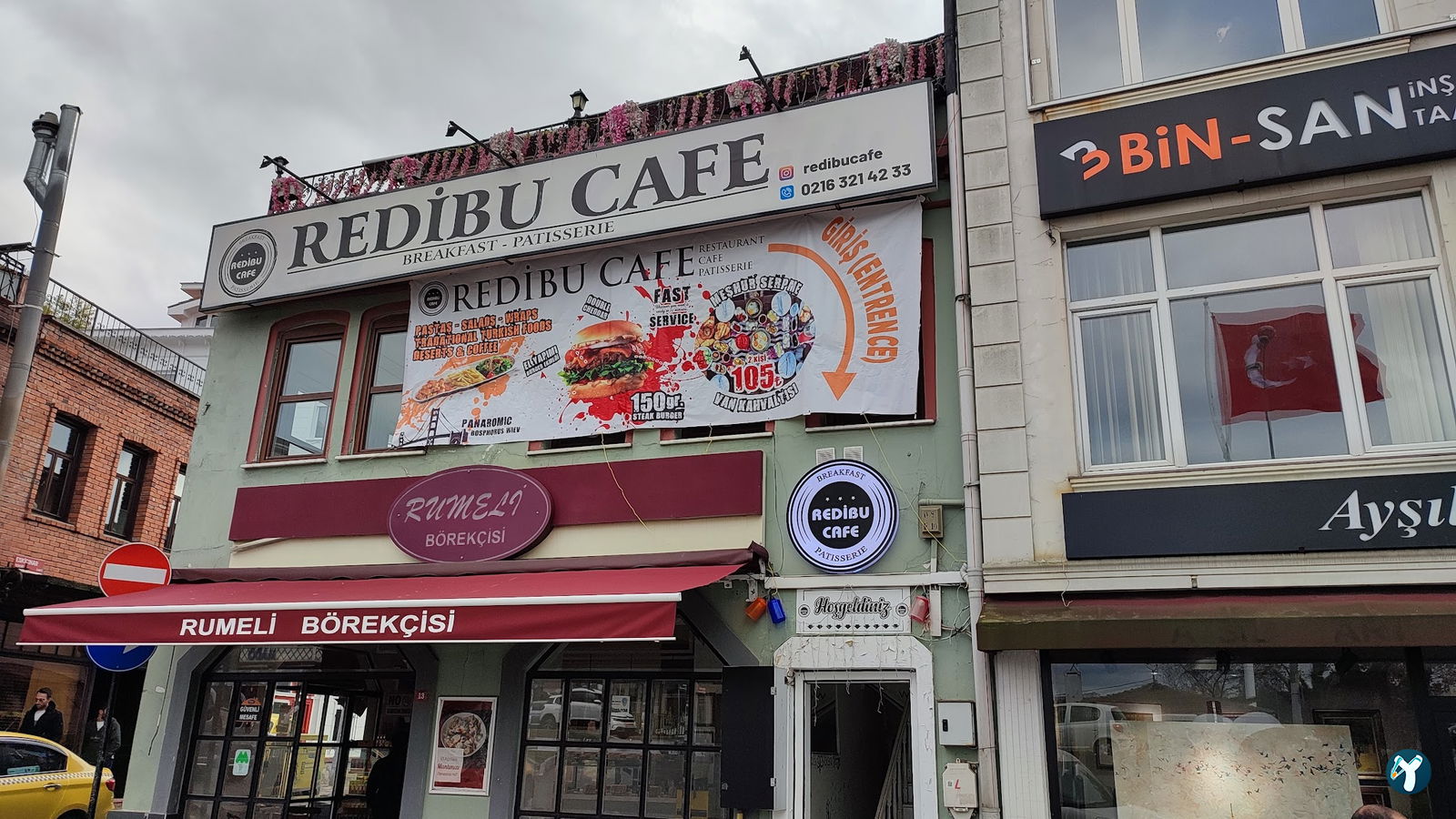 Redibu Cafe & Restaurant