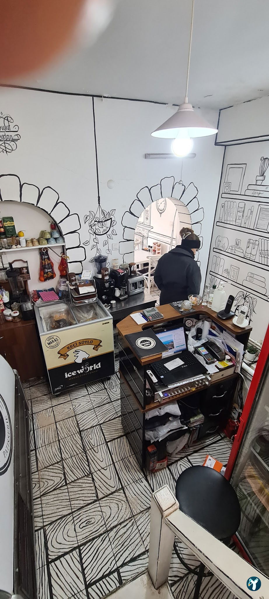 Redibu Cafe & Restaurant