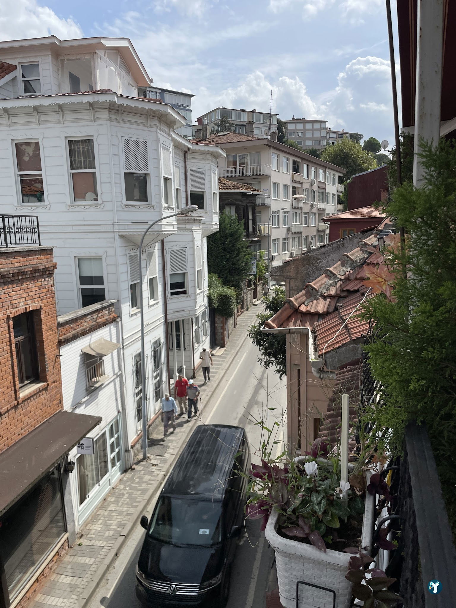 Redibu Cafe & Restaurant