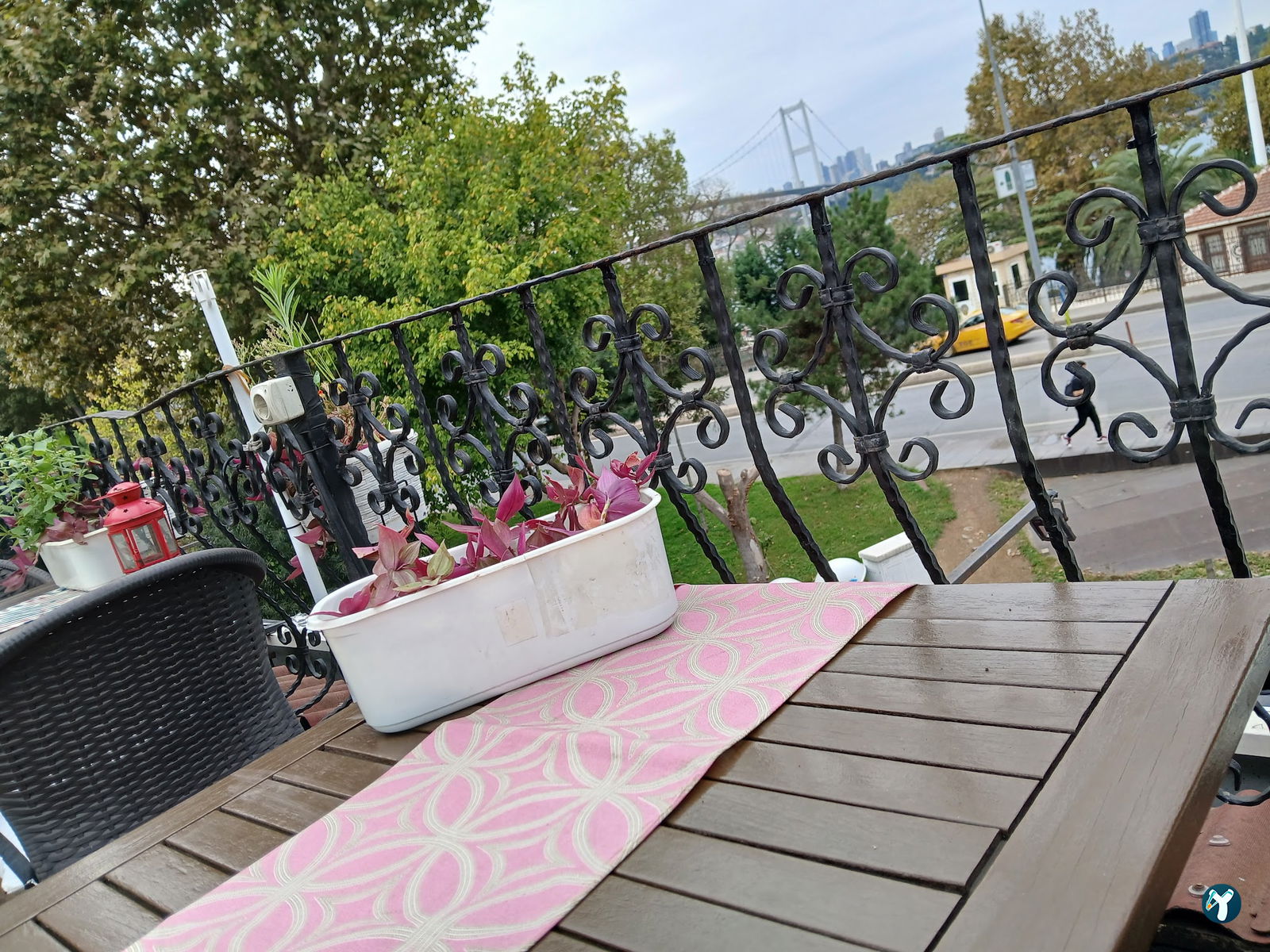 Redibu Cafe & Restaurant