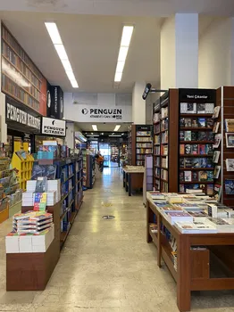 Penguen Kitapevi Kadıköy Şubesi resimleri Penguen Kitapevi Kadıköy Şubesi resimleri