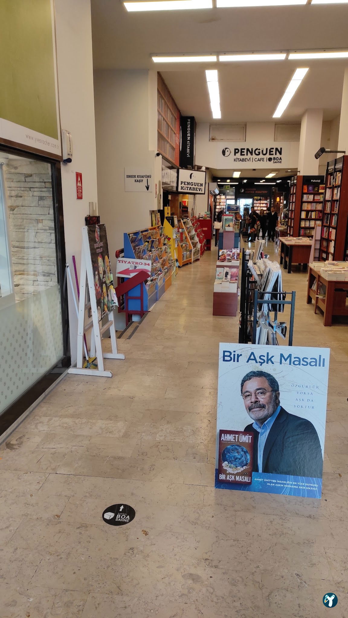 Penguen Kitapevi Kadıköy Şubesi