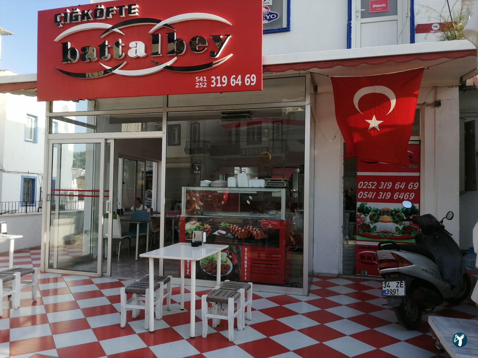 Battalbey Çi̇ğköfte Bodrum, Gümbet