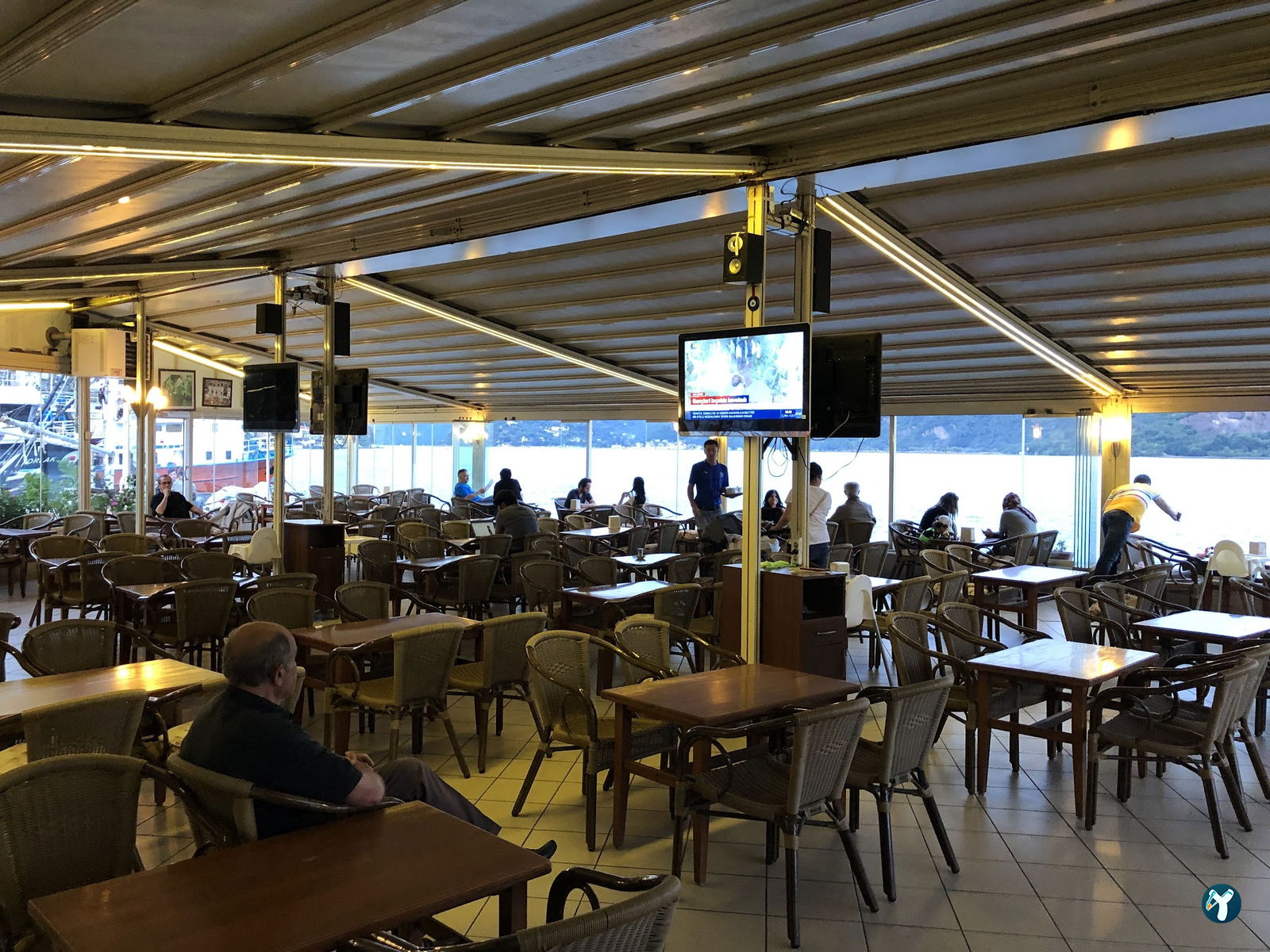 Sarıyer Spor Kulübü Kafeteryası