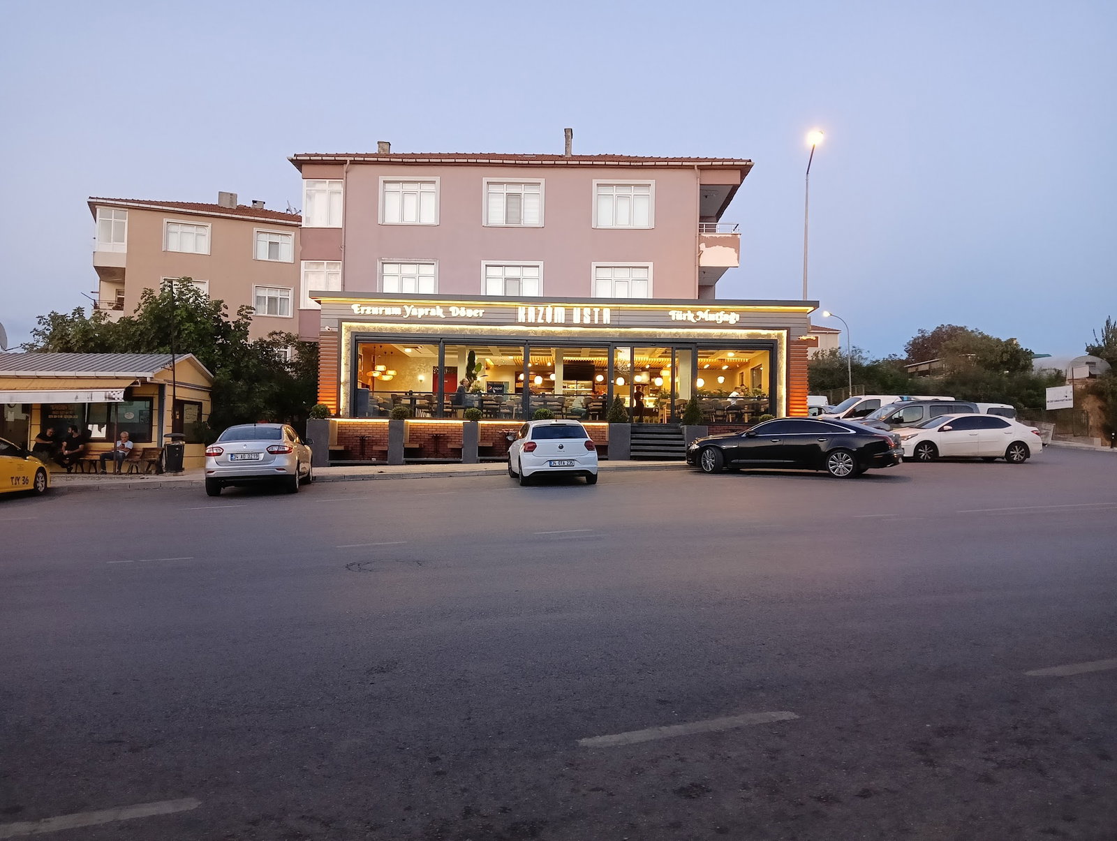 Kazım Usta Türk Mufağı&Döner