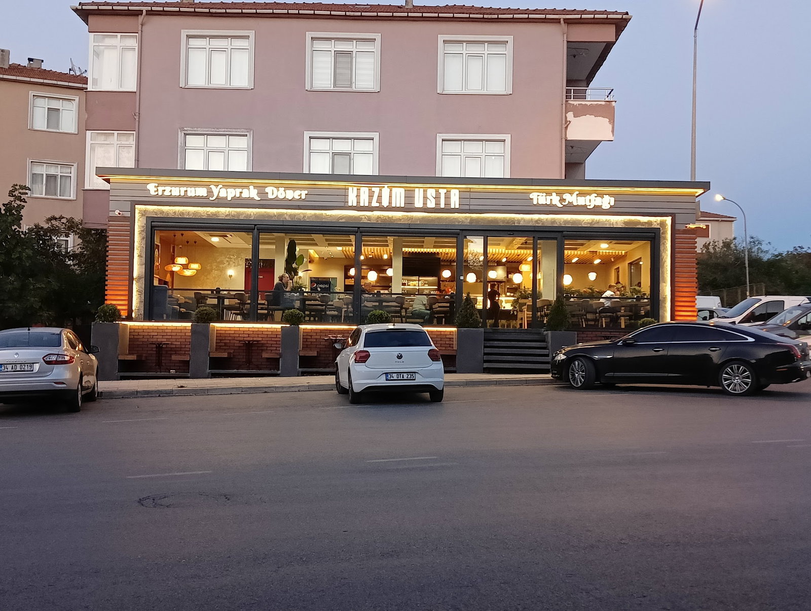 Kazım Usta Türk Mufağı&Döner