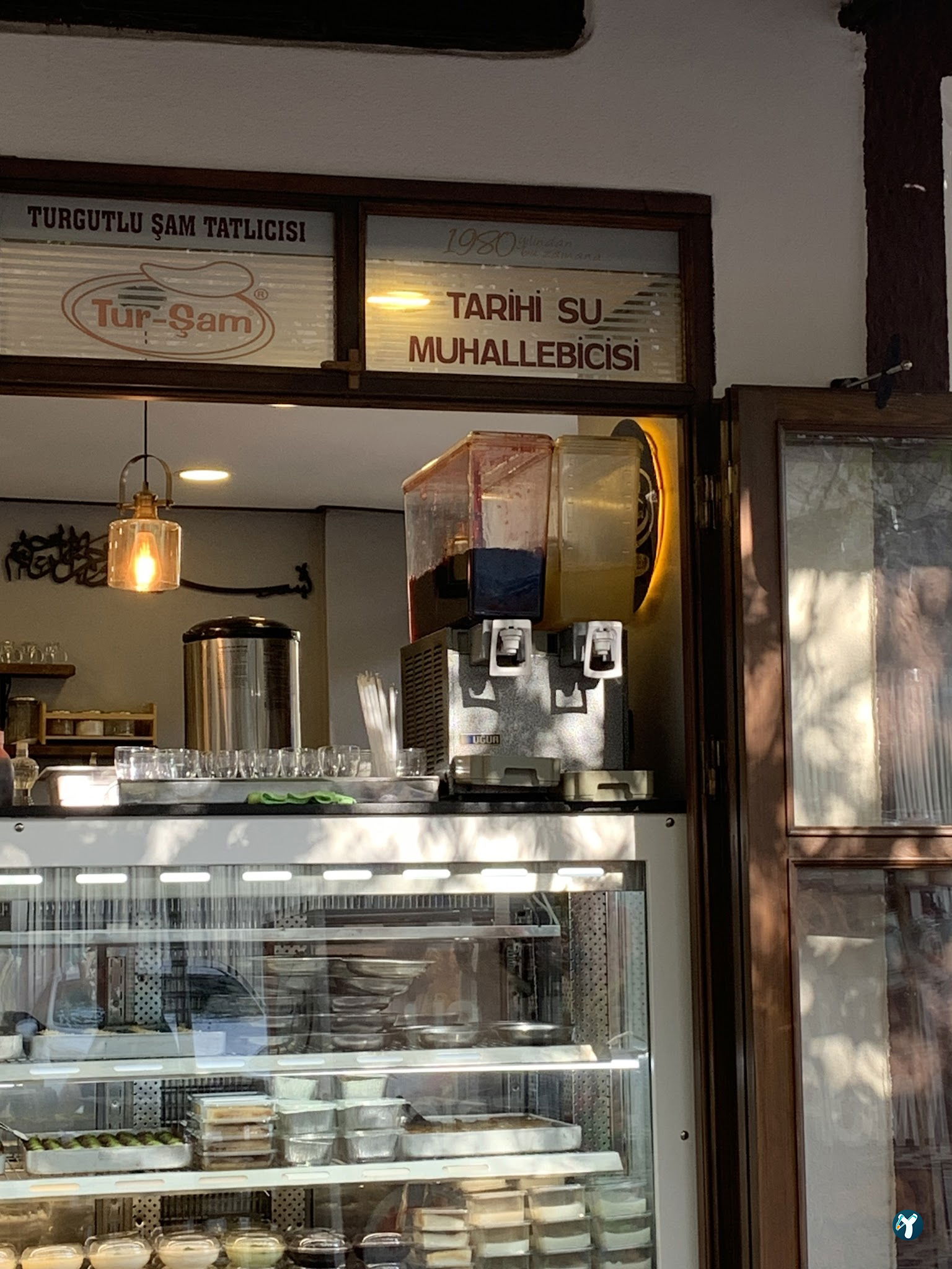 Tarihi Su Muhallebicisi