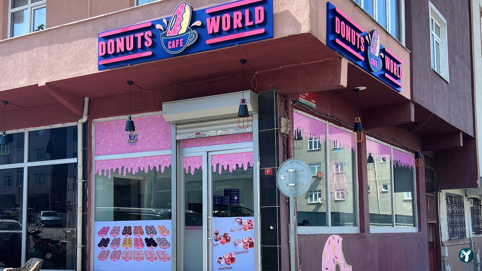 Donuts World Cafe Sultanbeyli̇