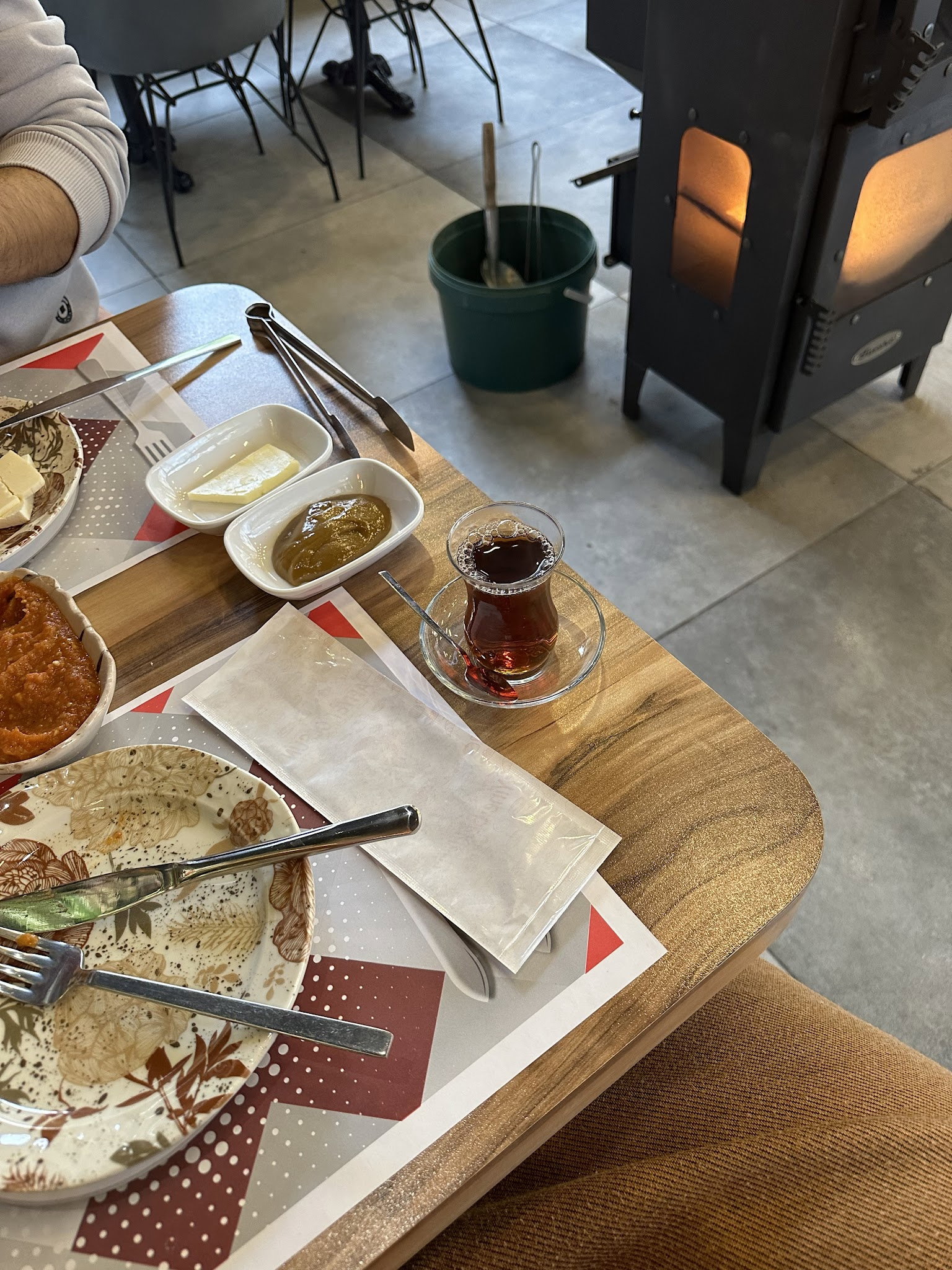 Cafe By Deva - Eskişehir Serpme Kahvaltı Mekanı