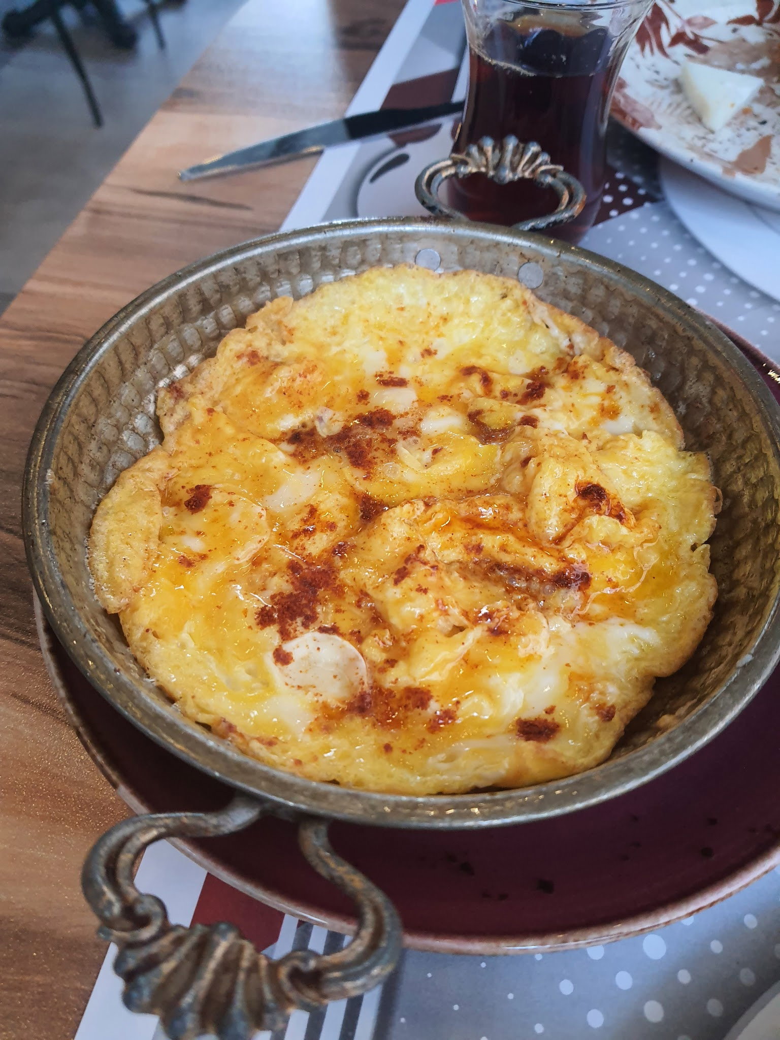 Cafe By Deva - Eskişehir Serpme Kahvaltı Mekanı