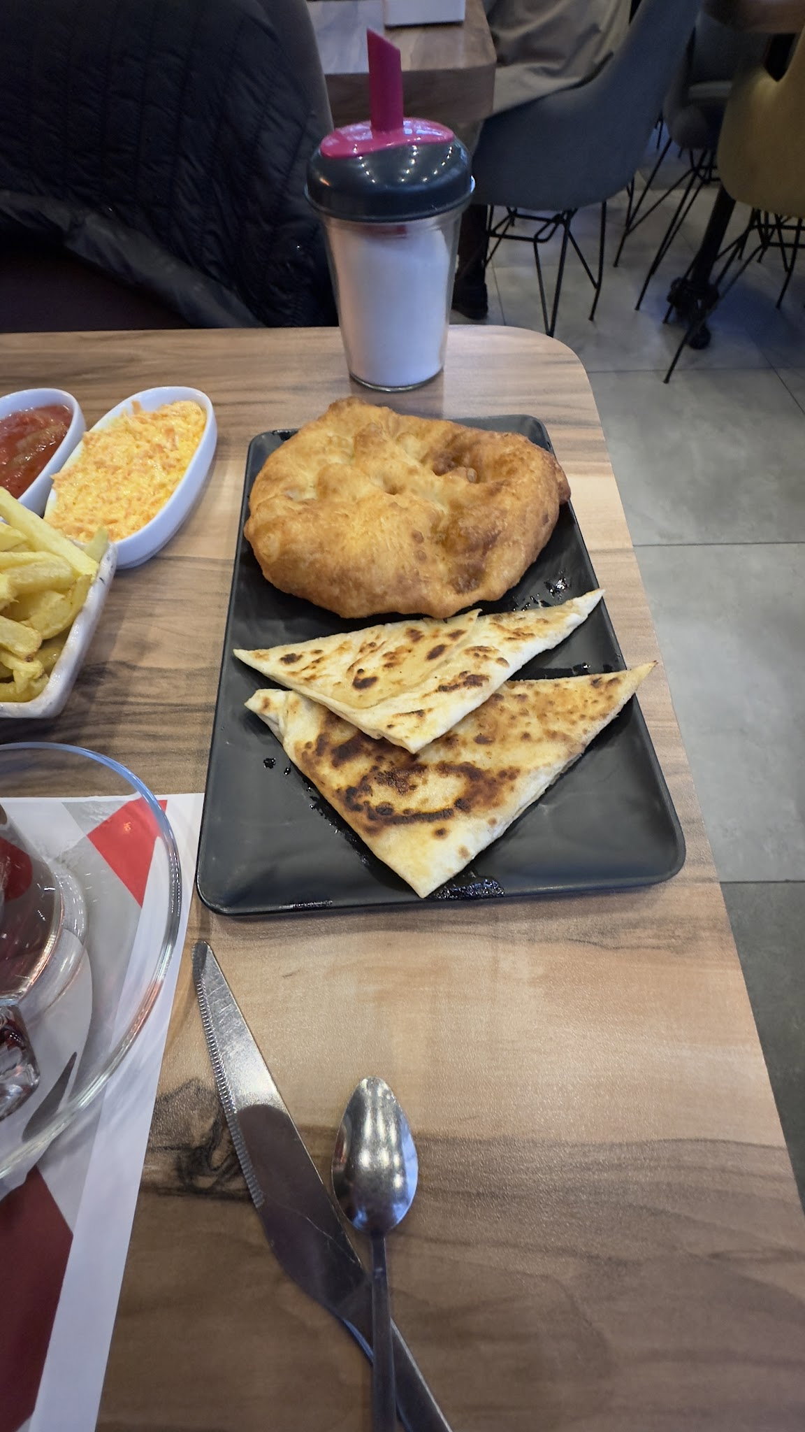 Cafe By Deva - Eskişehir Serpme Kahvaltı Mekanı