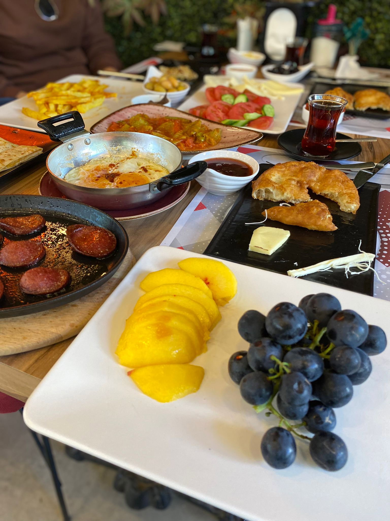 Cafe By Deva - Eskişehir Serpme Kahvaltı Mekanı