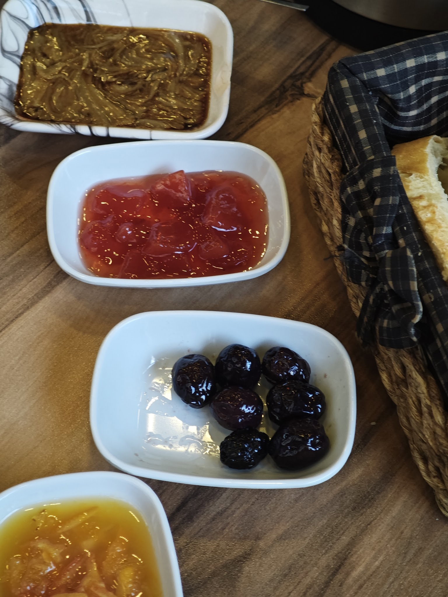 Cafe By Deva - Eskişehir Serpme Kahvaltı Mekanı